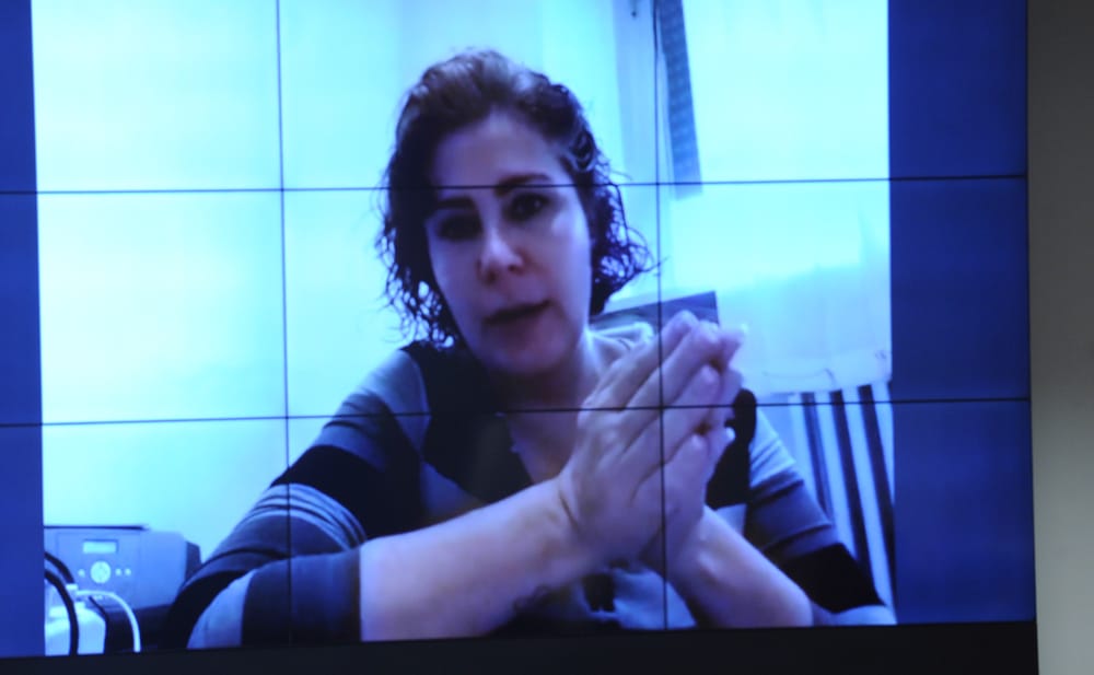 Primeira Turma do STF confirma decisão de Moraes que define perda imediata do mandato para Carla Zambelli