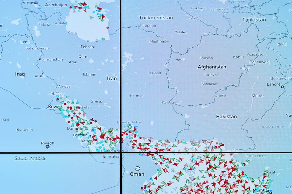 Trump e ministro do Irã dizem que Estreito de Ormuz está totalmente aberto