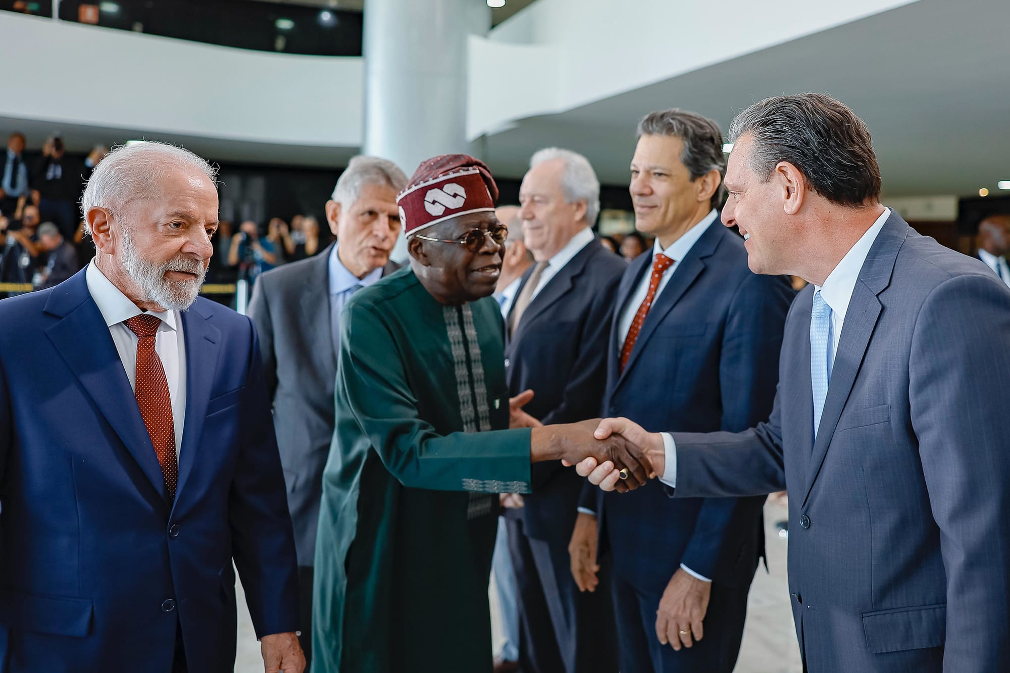 Lula cobra mais financiamento para preservação de florestas ao lado do presidente da Nigéria