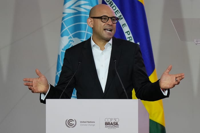 'Cooperação é fundamental para superar aquecimento global e caos no preço de combustíveis', diz chefe climático das Nações Unidas